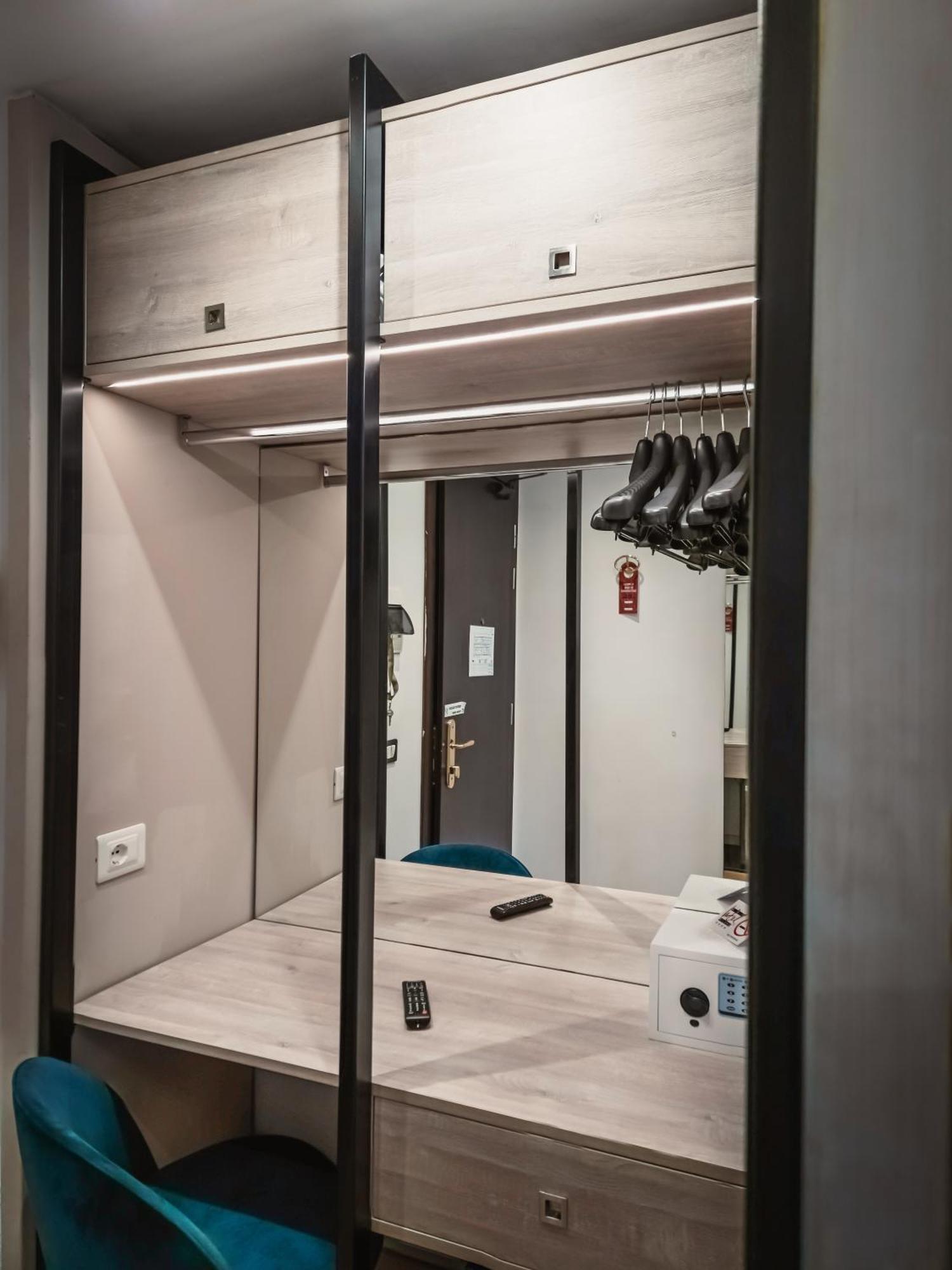 Art Hotel Milano Prato  Exterior foto
